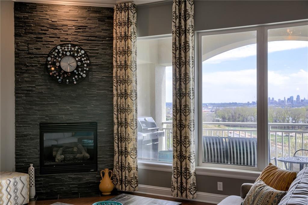 3810 N Mulberry #203 Drive Unit: 203