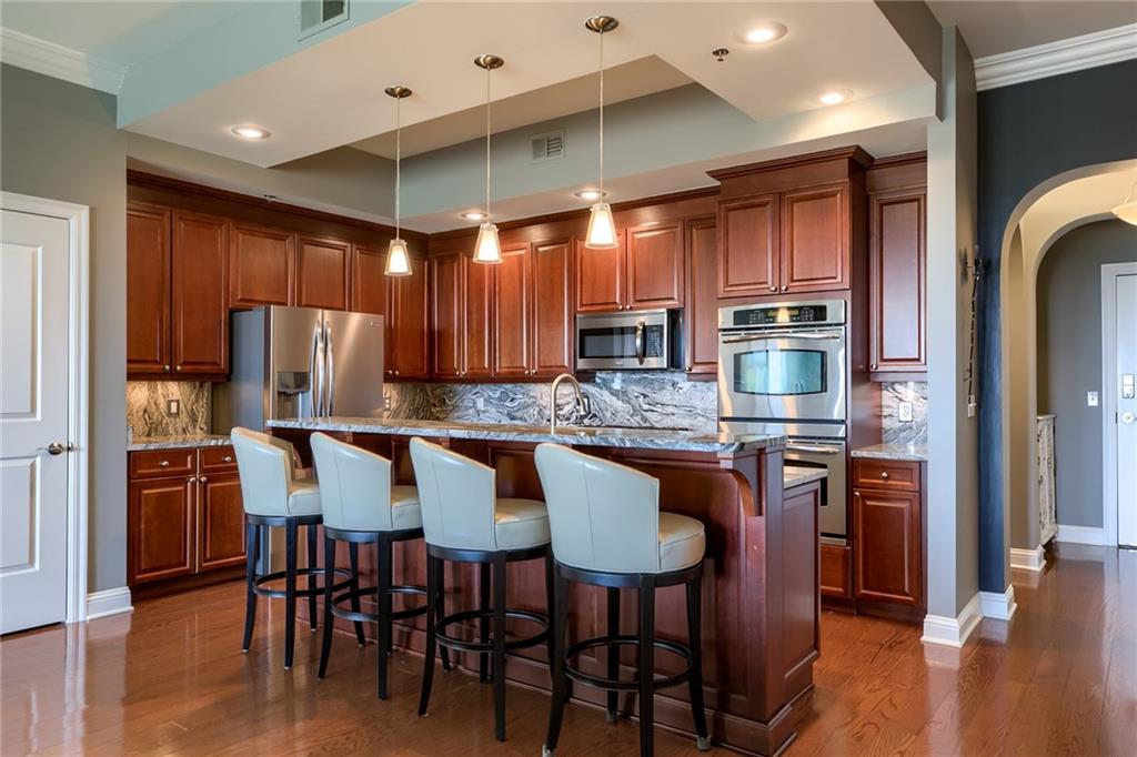 3810 N Mulberry #203 Drive Unit: 203