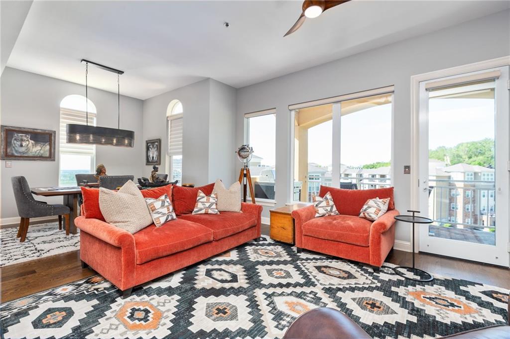 3810 N Mulberry Drive Unit: 401