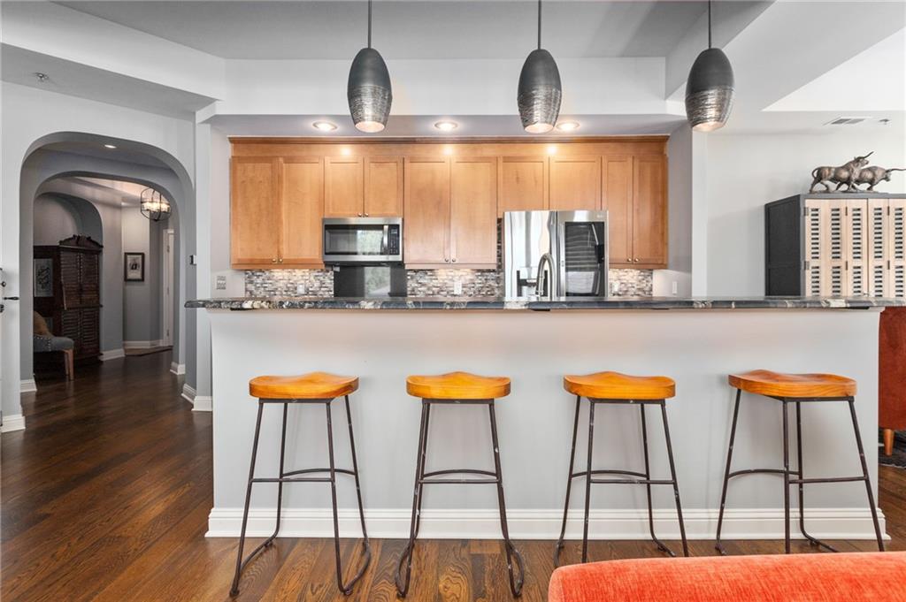 3810 N Mulberry Drive Unit: 401