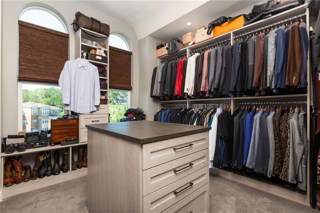 3810 N Mulberry Drive Unit: 401