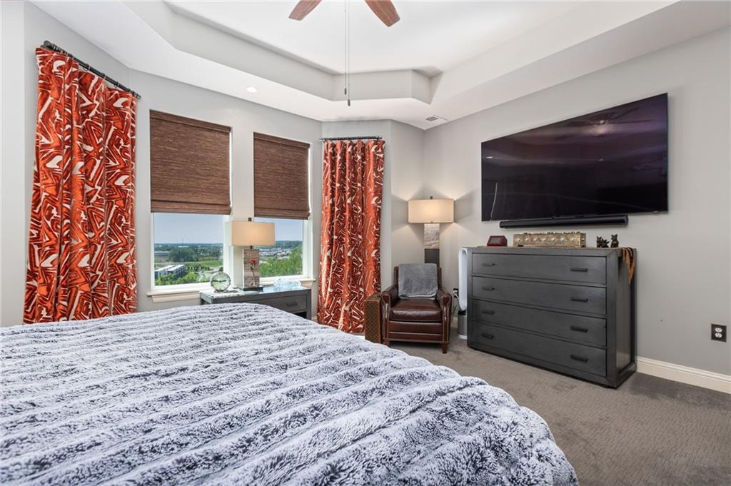 3810 N Mulberry Drive Unit: 401