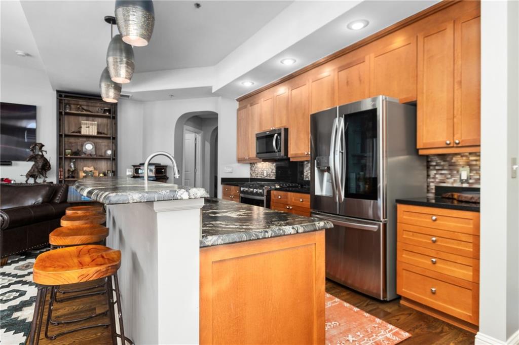 3810 N Mulberry Drive Unit: 401