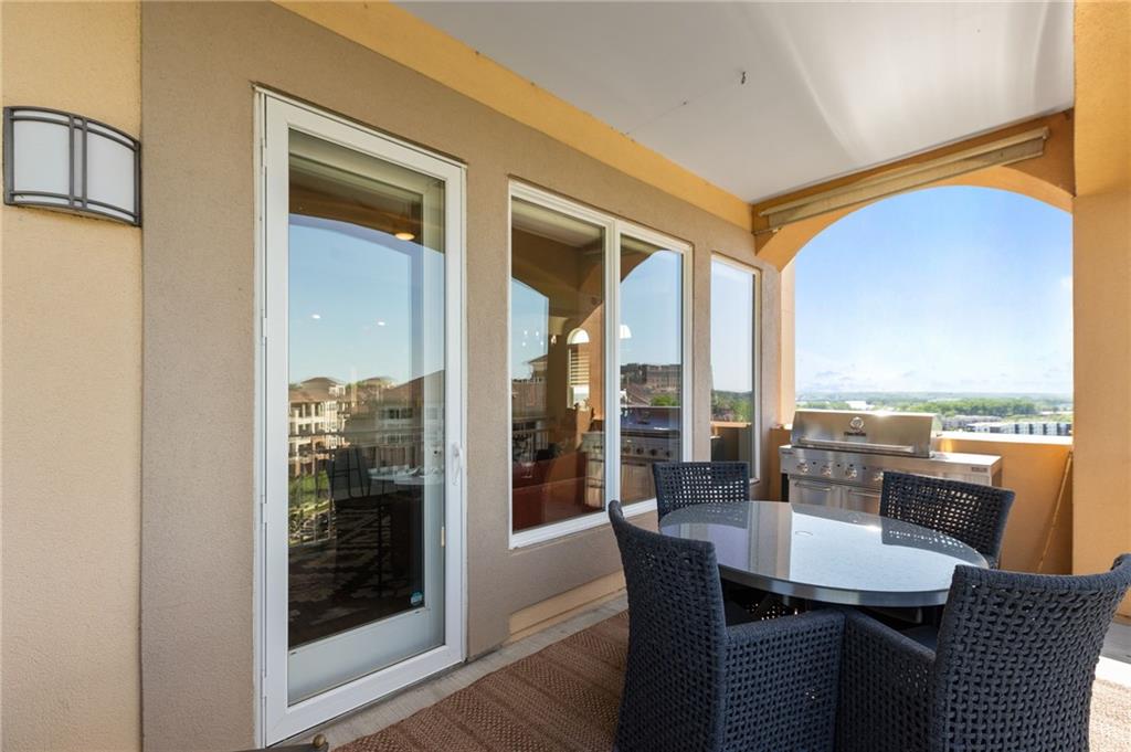 3810 N Mulberry Drive Unit: 401