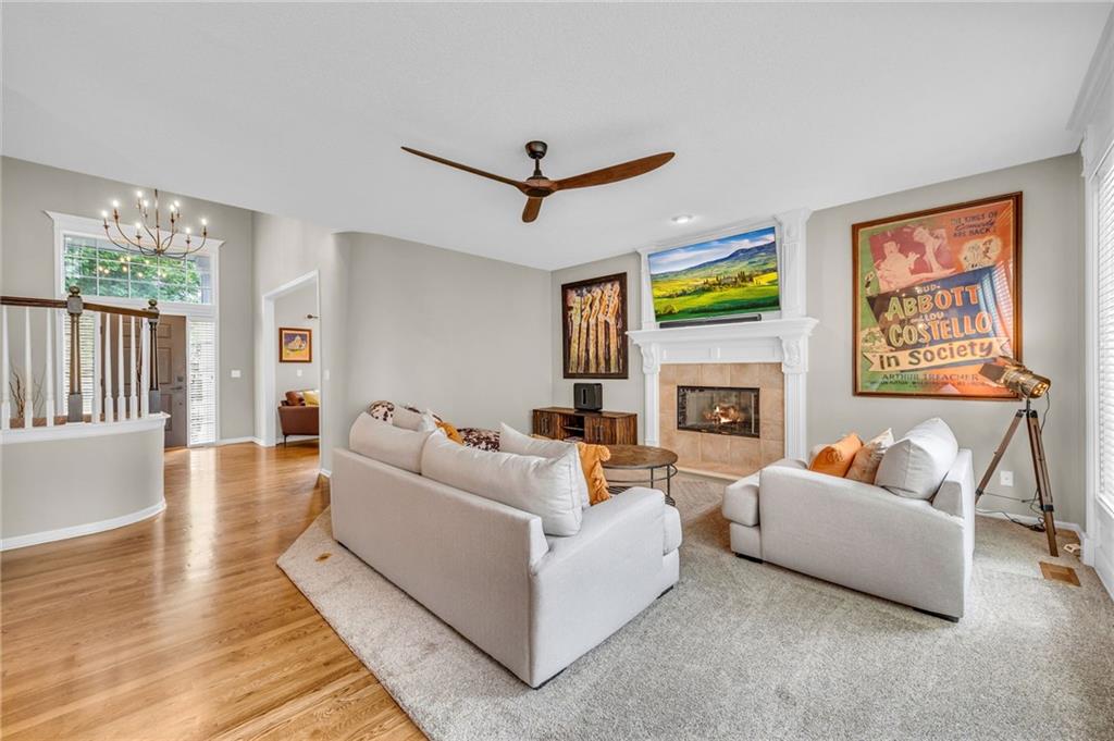 6335 N Nevada Avenue