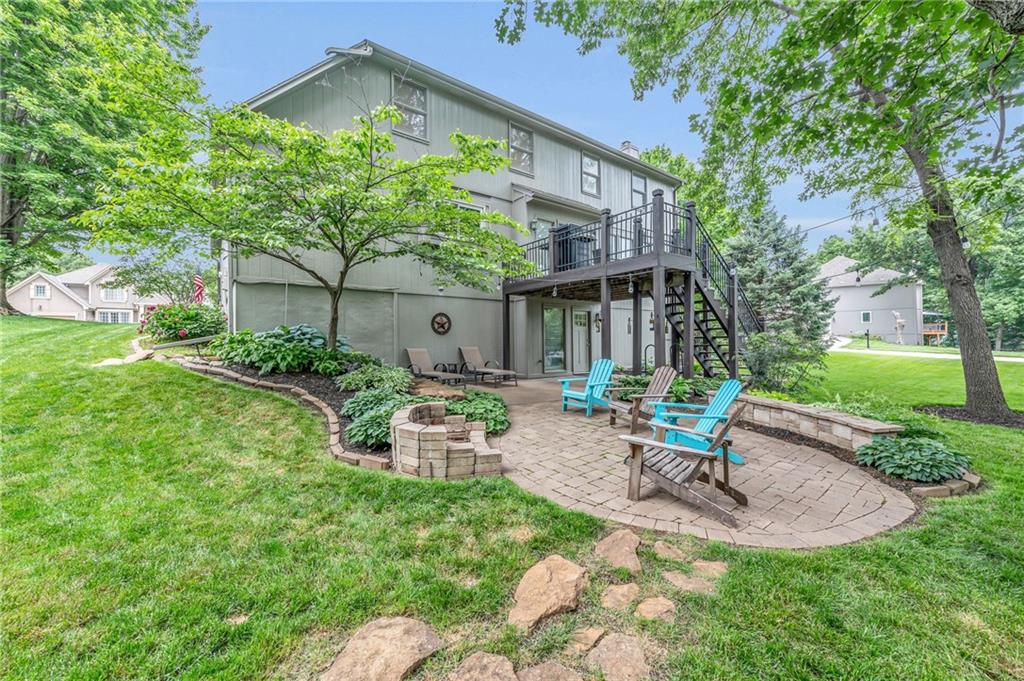 6335 N Nevada Avenue