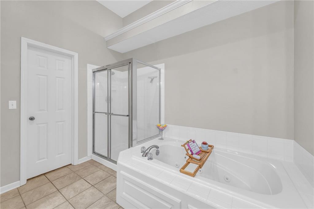 6335 N Nevada Avenue