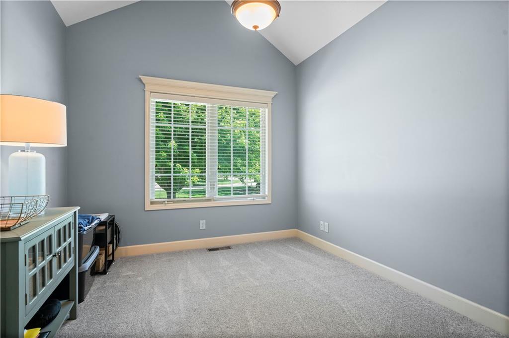 2005 NE 111th Terrace