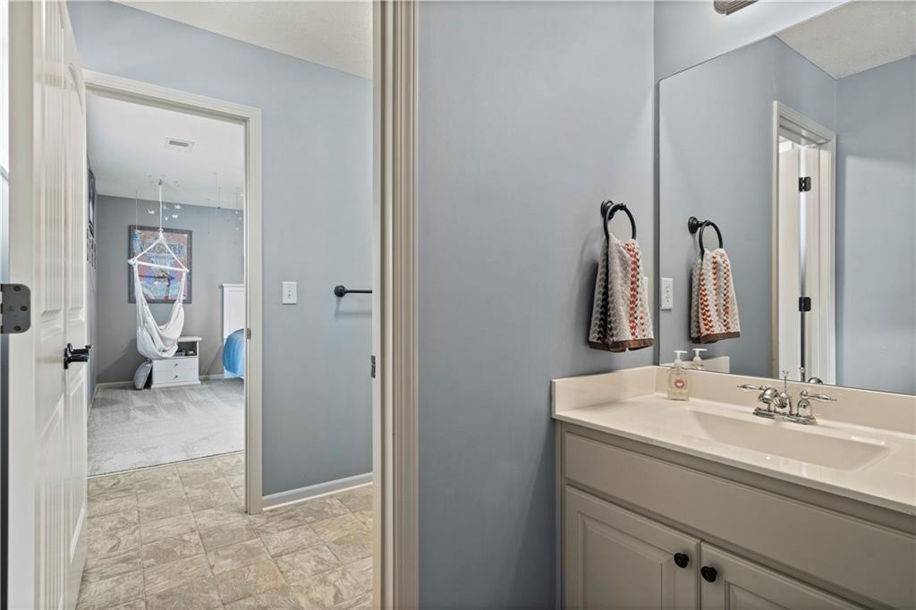 2005 NE 111th Terrace