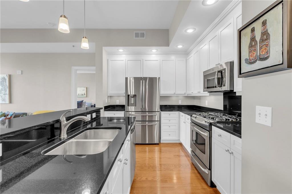 3810 N Mulberry Drive Unit: 307