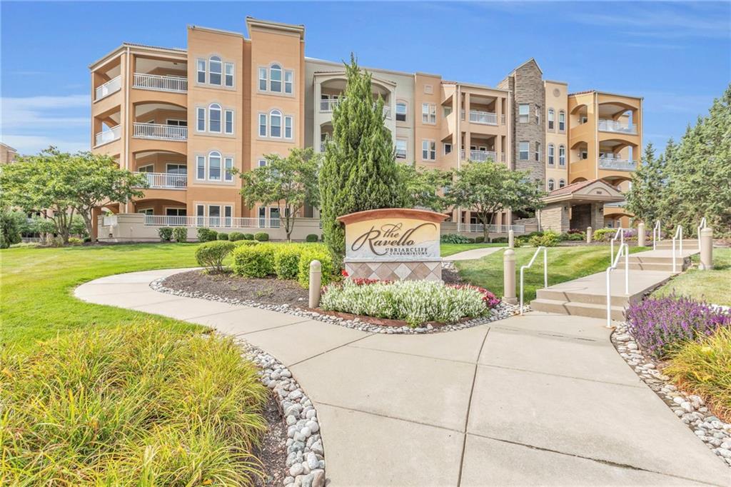 3810 N Mulberry Drive Unit: 307