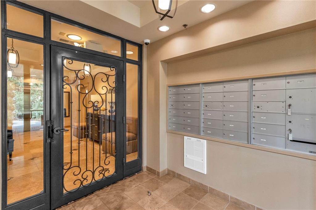 3810 N Mulberry Drive Unit: 307