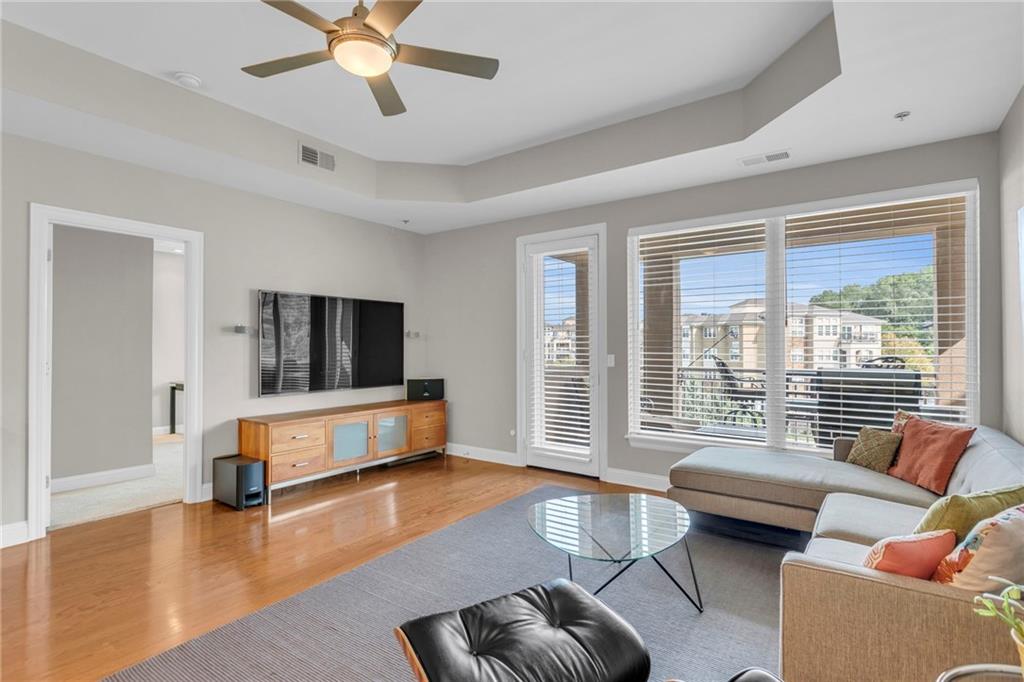 3810 N Mulberry Drive Unit: 307