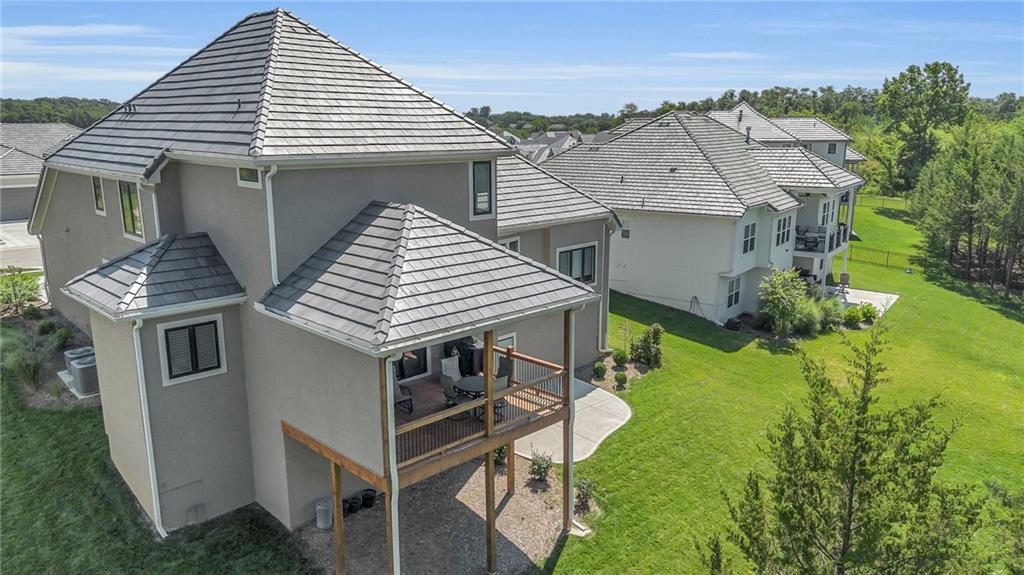 5806 N Lucerne Avenue