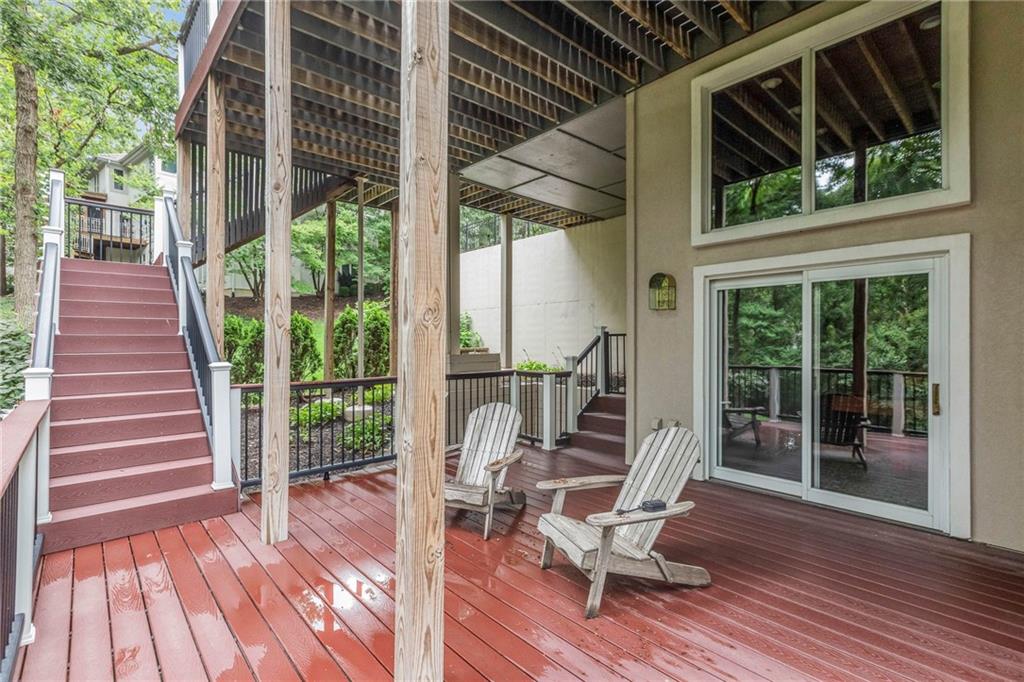 4519 N Mulberry Drive