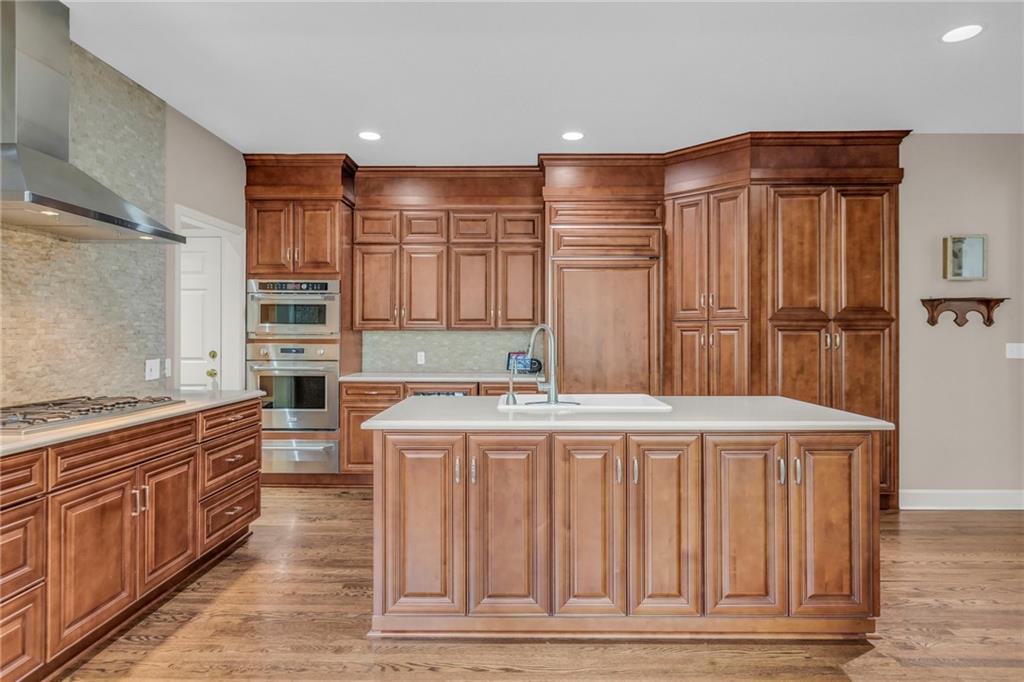 4519 N Mulberry Drive