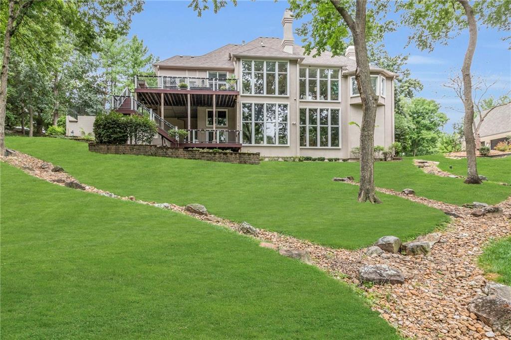 4519 N Mulberry Drive