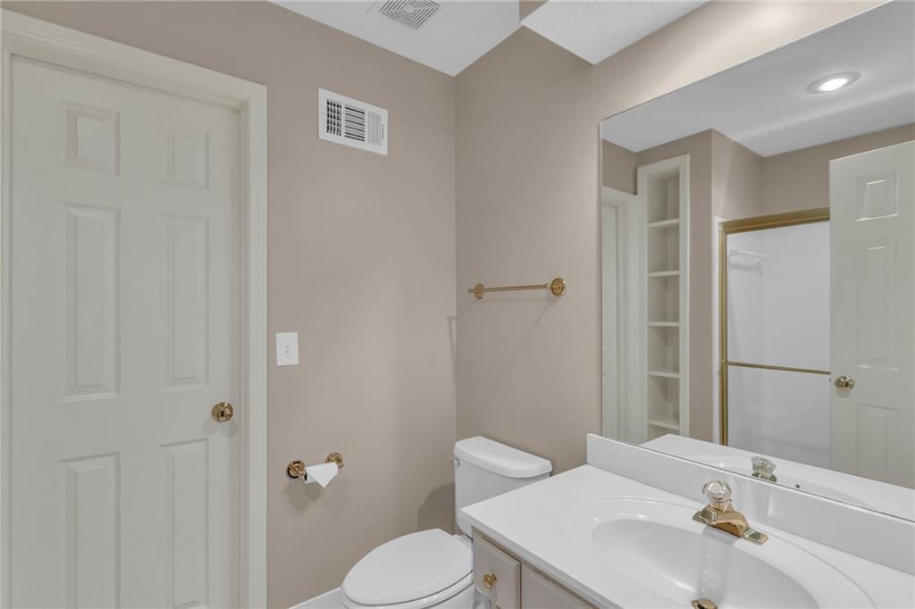 4519 N Mulberry Drive