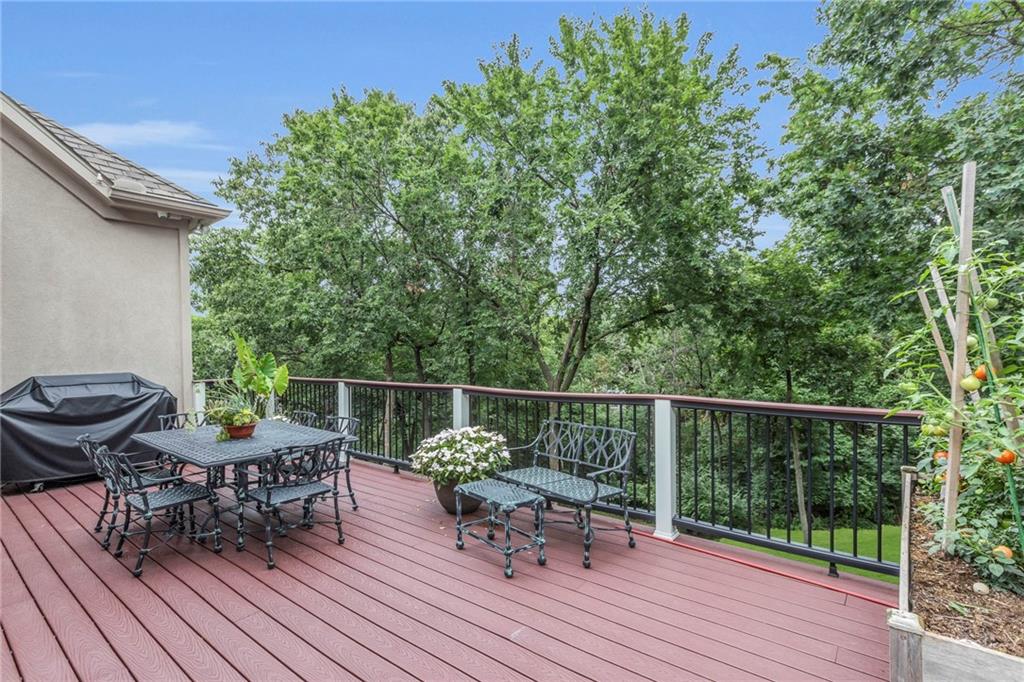 4519 N Mulberry Drive