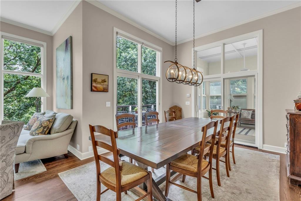 4519 N Mulberry Drive