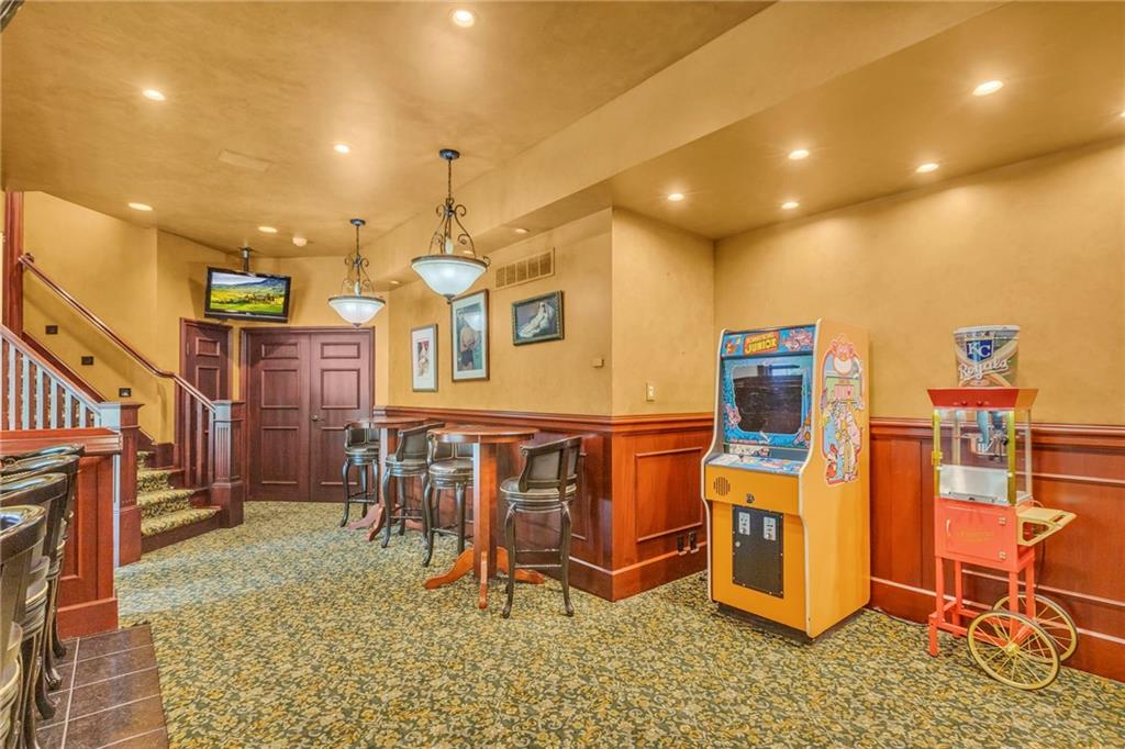 4519 N Mulberry Drive