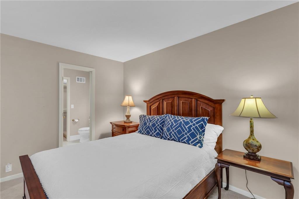 4519 N Mulberry Drive