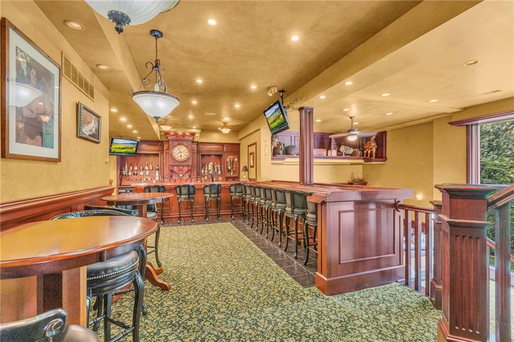 4519 N Mulberry Drive