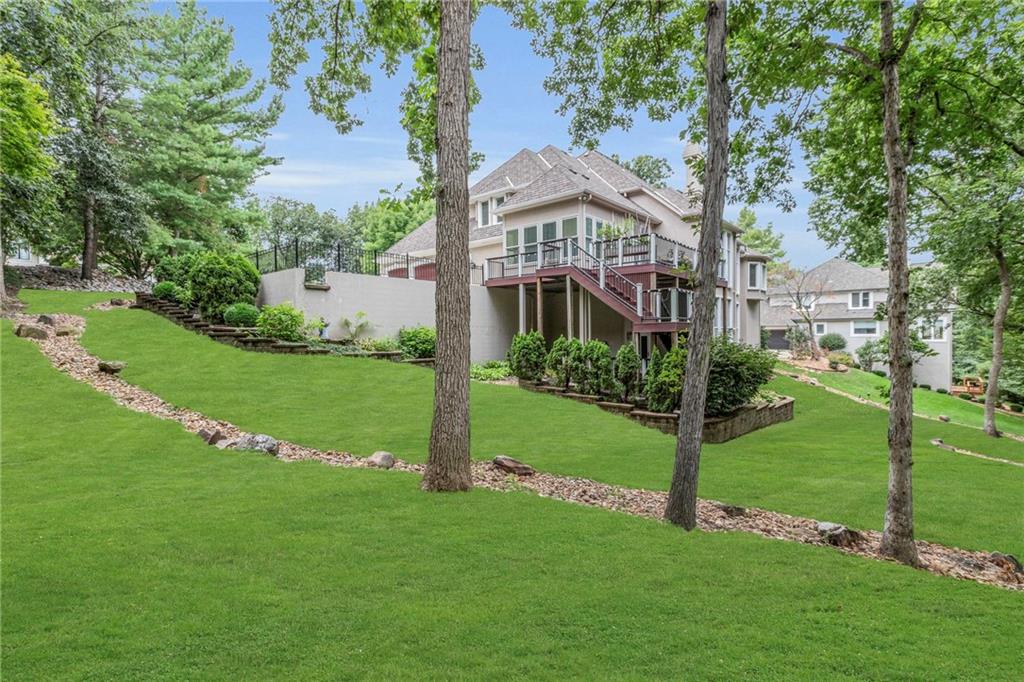 4519 N Mulberry Drive