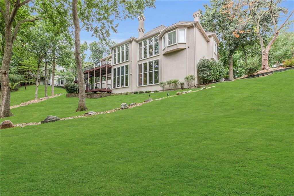 4519 N Mulberry Drive