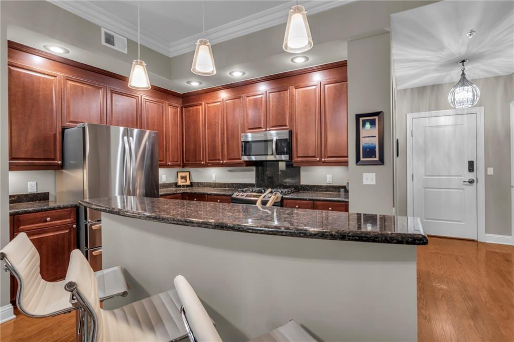 3810 N Mulberry Drive Unit: 207