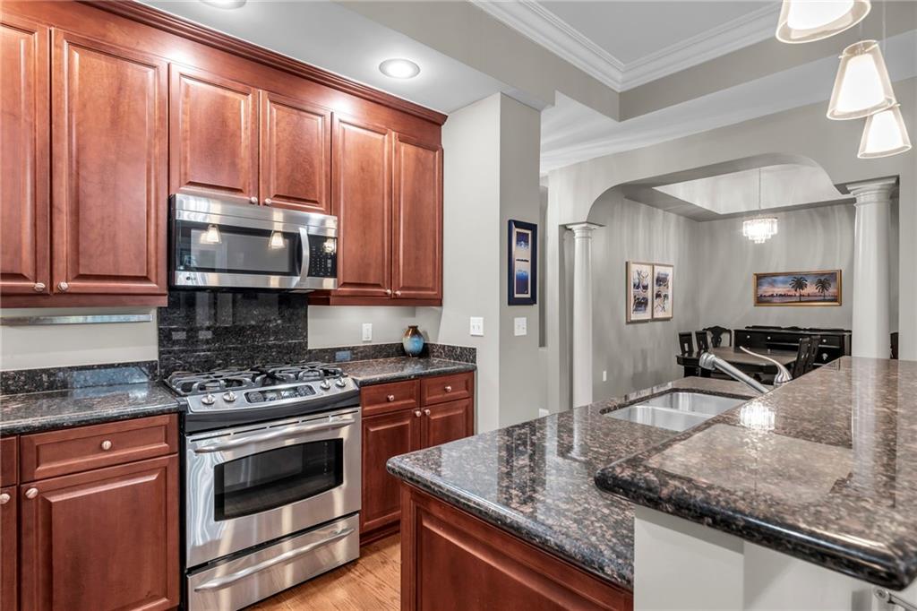 3810 N Mulberry Drive Unit: 207