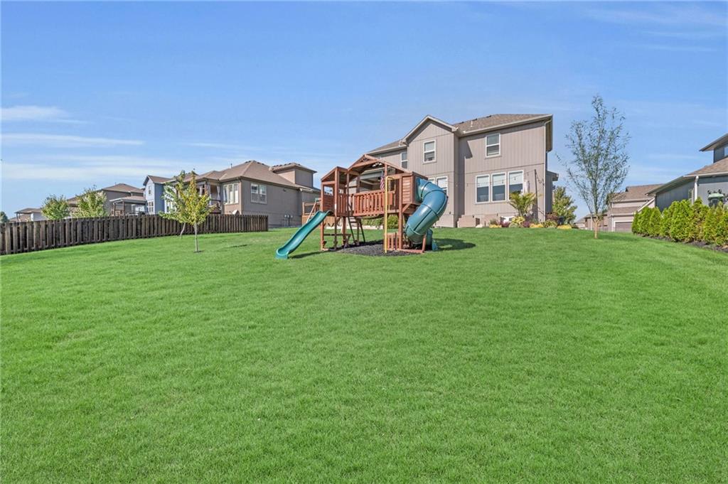 2403 NE 111th Terrace