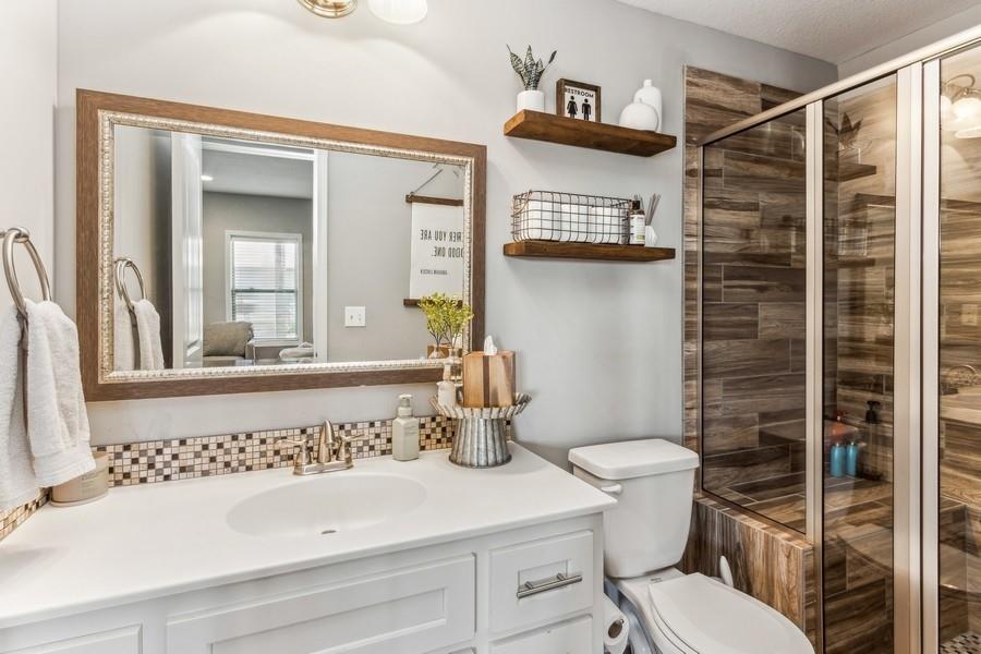 5905 N Nevada Avenue