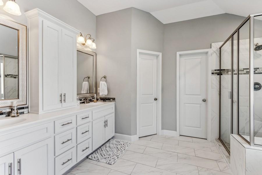 5905 N Nevada Avenue