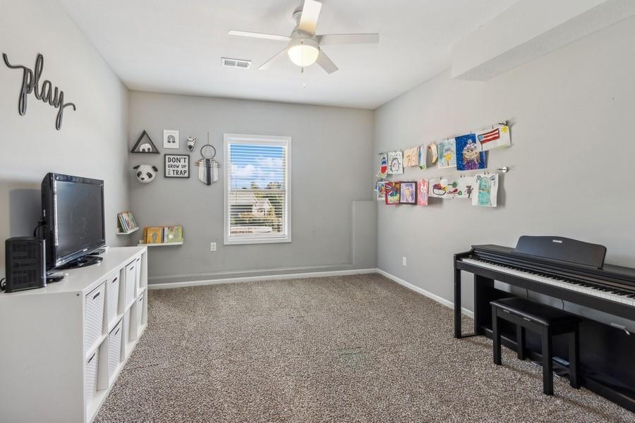 5905 N Nevada Avenue