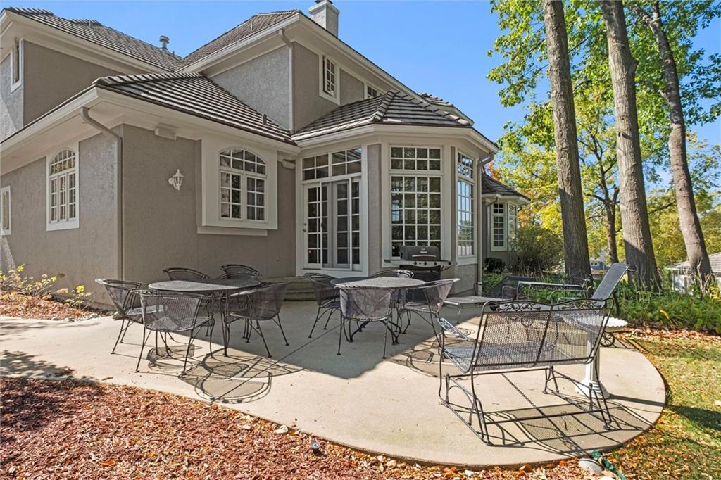 6409 Muirfield Drive