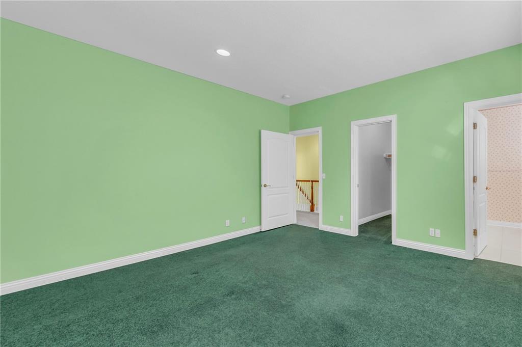 6409 Muirfield Drive