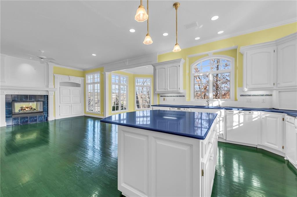 6409 Muirfield Drive