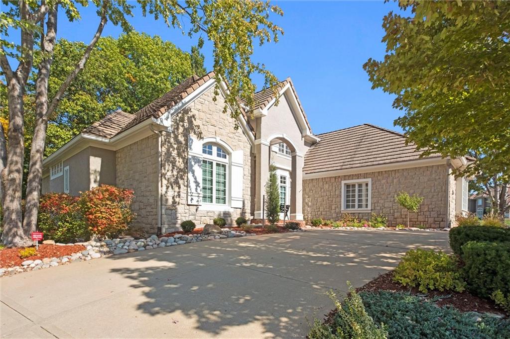 6409 Muirfield Drive