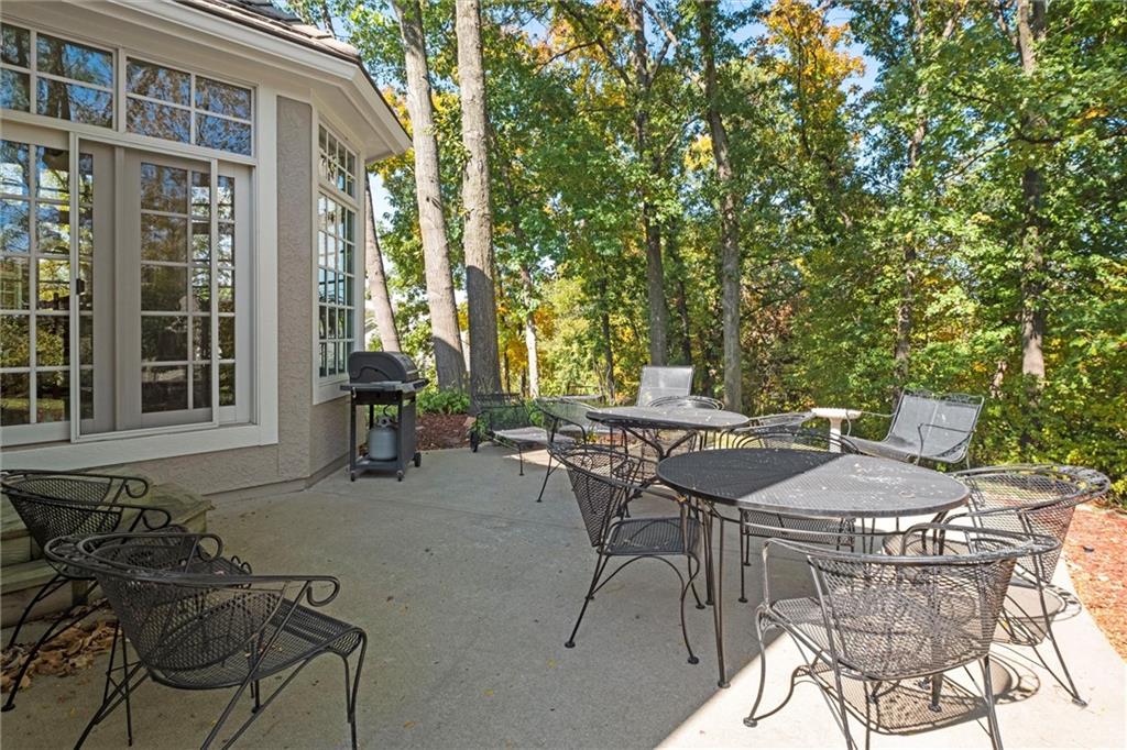 6409 Muirfield Drive