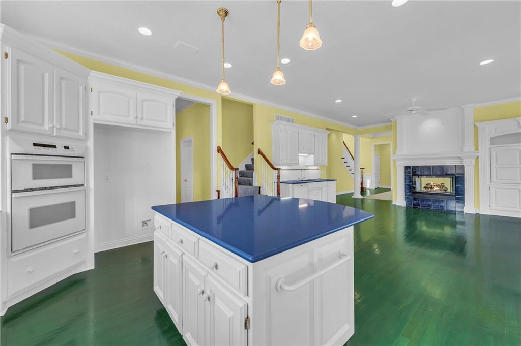 6409 Muirfield Drive