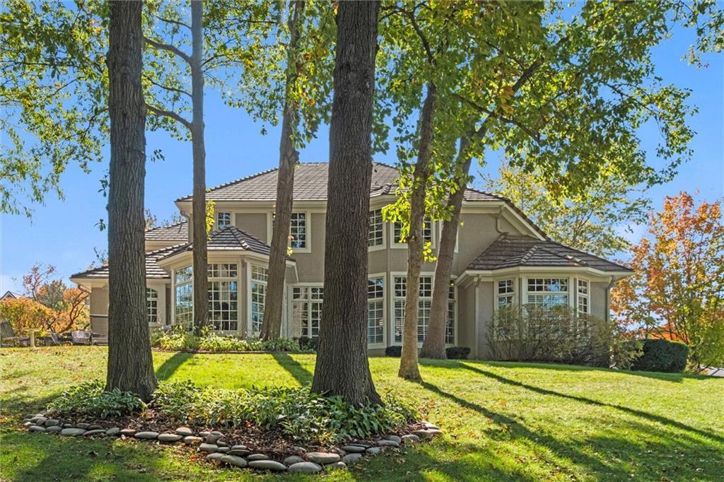 6409 Muirfield Drive