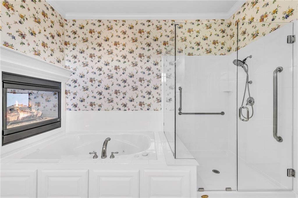 6409 Muirfield Drive