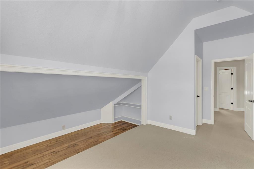 5114 Meadowlark Drive