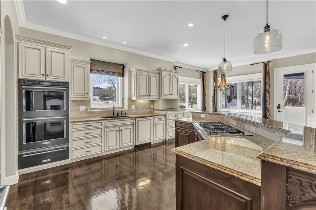 5114 Meadowlark Drive