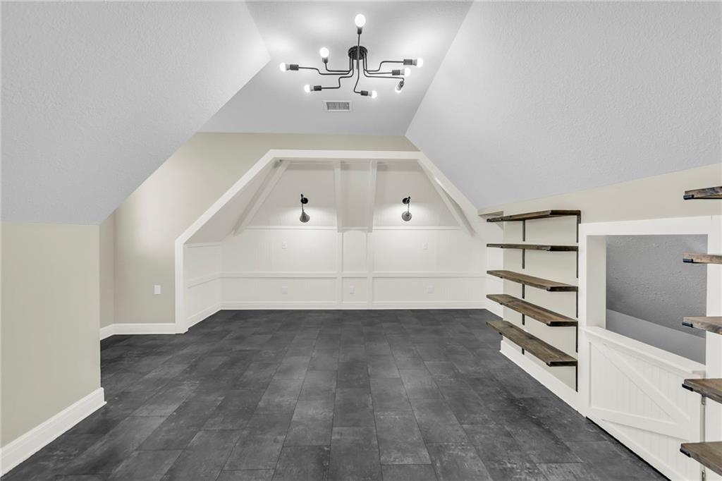 5114 Meadowlark Drive