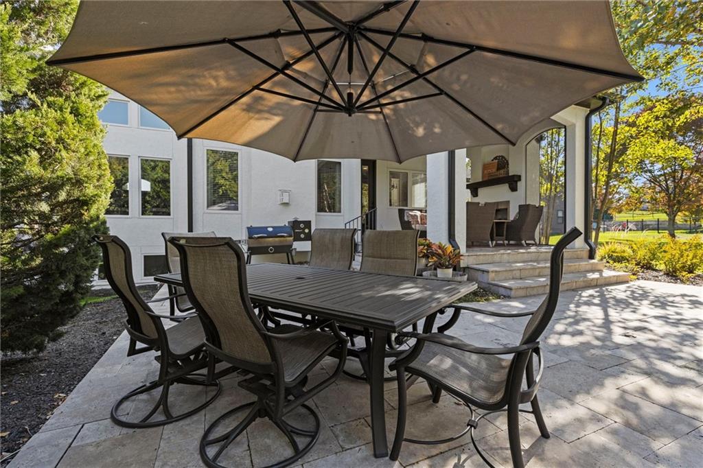 5114 Meadowlark Drive