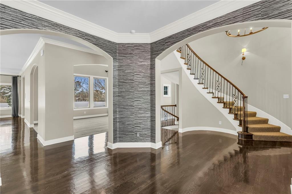 5114 Meadowlark Drive