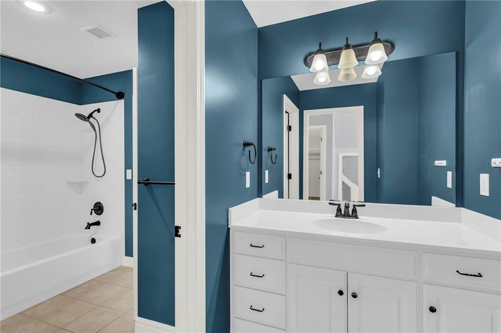 5114 Meadowlark Drive