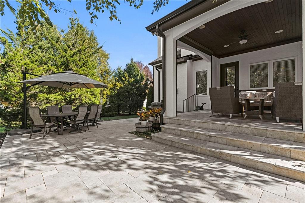 5114 Meadowlark Drive